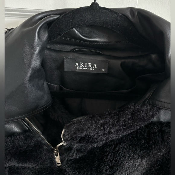 Jacket - Picture 2 of 5